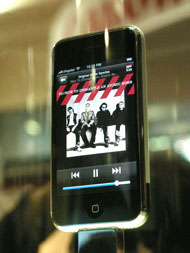 iphone.jpg