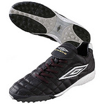 umbro_tr2_01.jpg